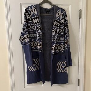 Apt. 9 Geometric Navy and Cream Cardigan